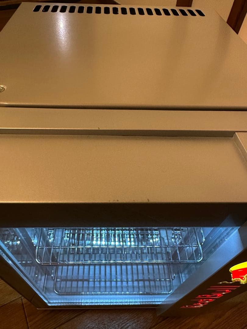 早い者勝ち！！Red Bull LED冷蔵庫　美品❣️