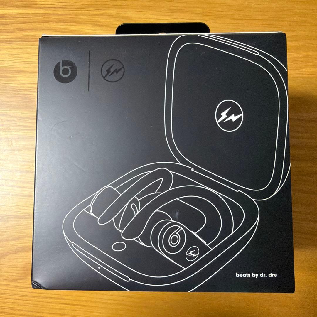 イヤホン Beats x Fragment design PowerBeats Pro