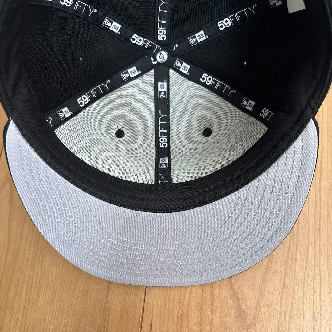 【美品】シュプリーム(supreme) とニューエラ20SS キャップブラック