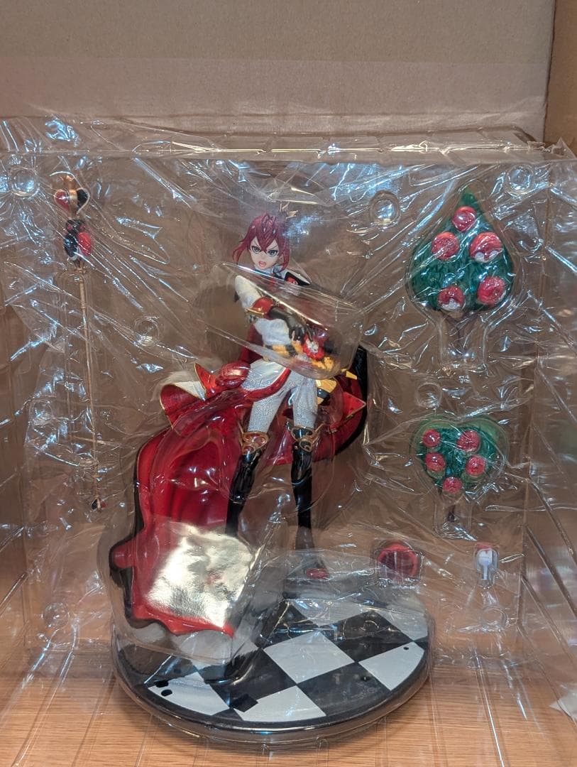 ツイステットワンダーランド リドル・ローズハート 1/8 フィギュア　特典付き