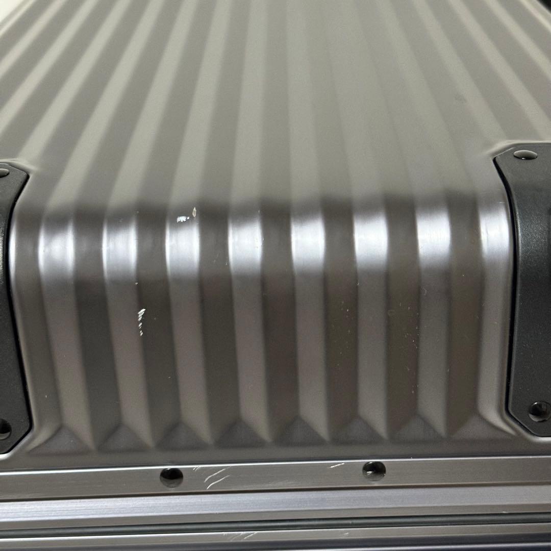 美品✨メルセデスベンツ　AMG スーツケース　4輪　アルミ　キャリーケース