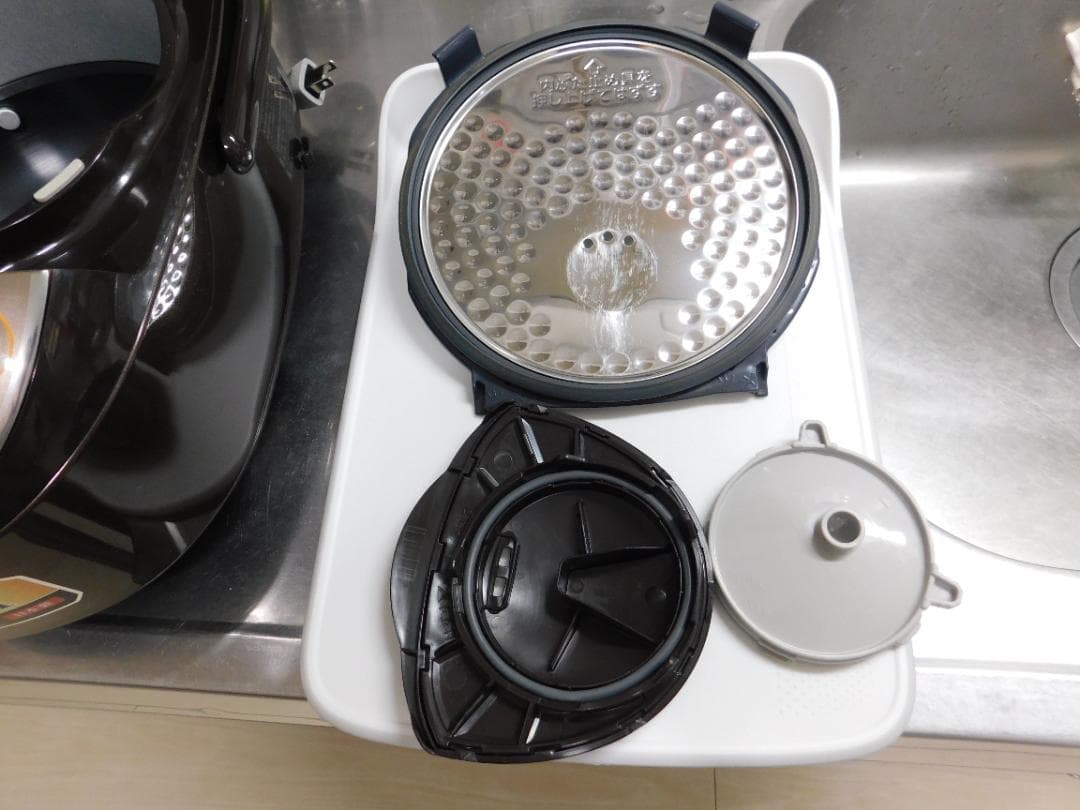 象印 極め炊き 圧力IH炊飯ジャーNW-VH10 　正常動作品　2020年製