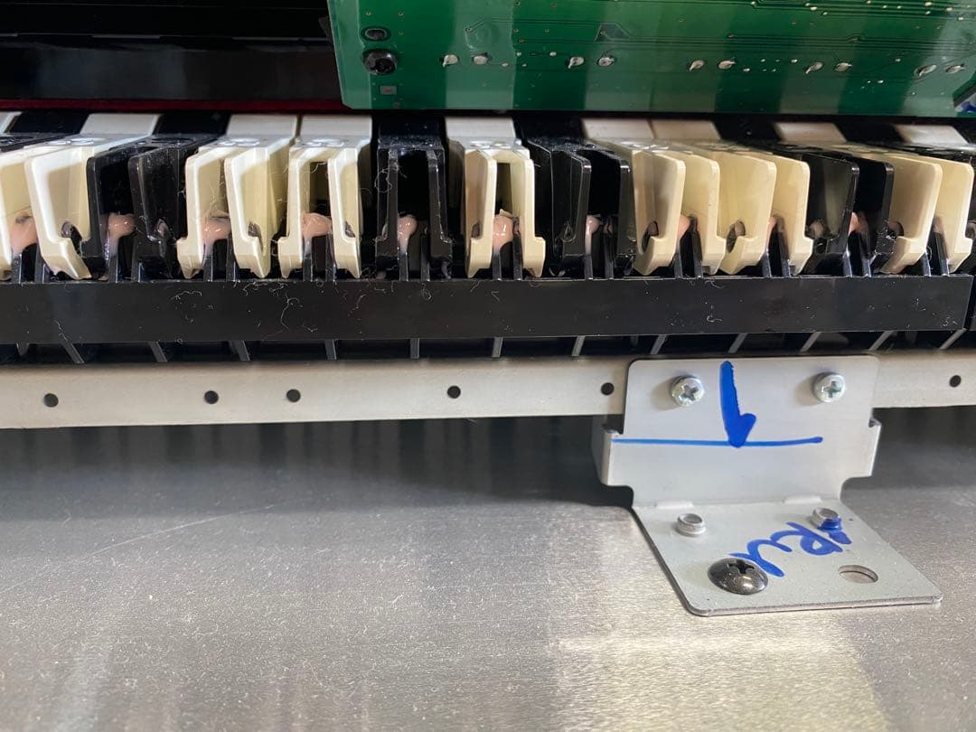 ローランド 電子ピアノRP701 2021年 Roland