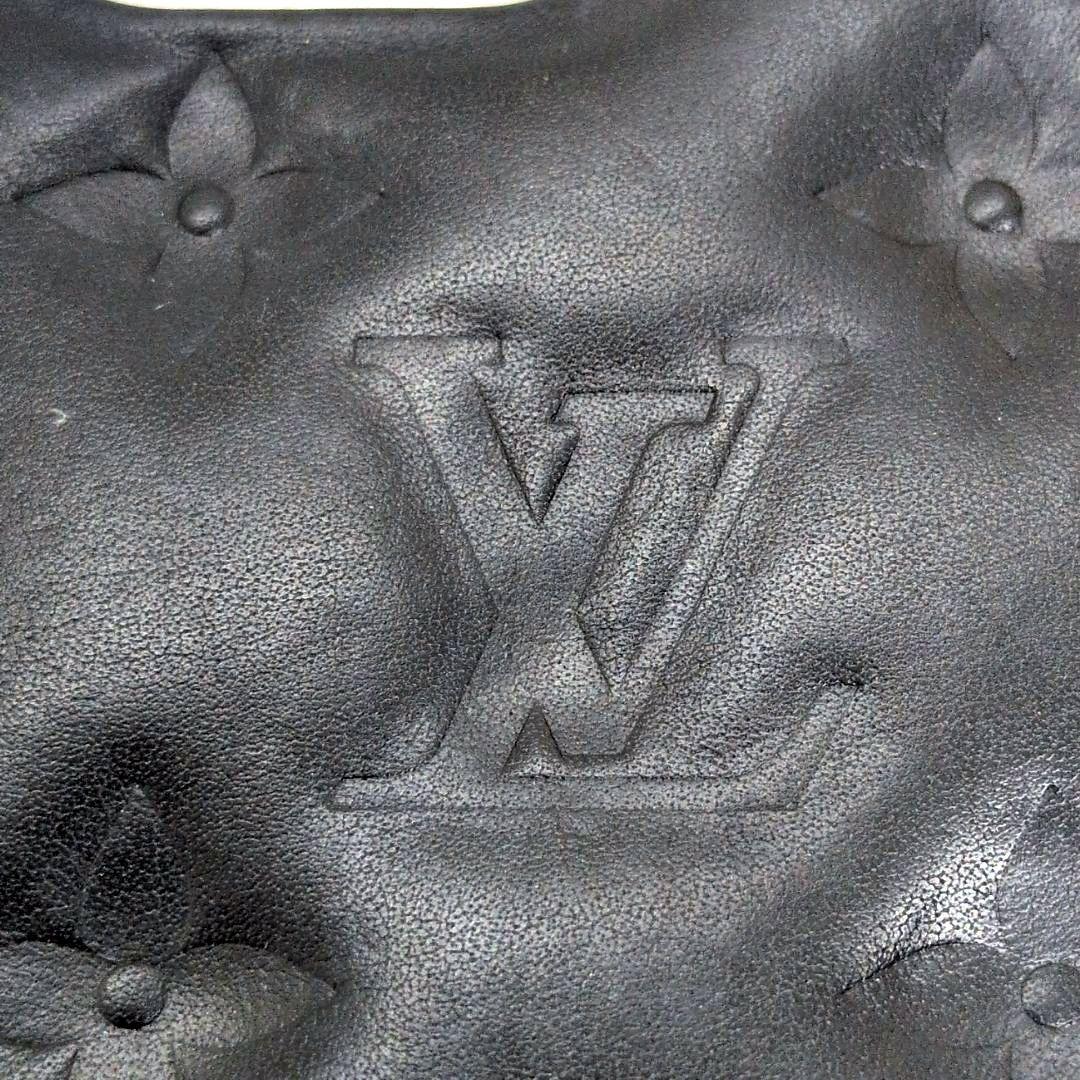 【美品】ルイヴィトン　バンパークッサン　iPhone pro 13　スマホケース