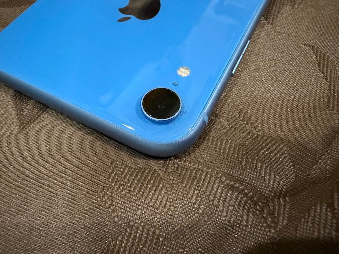 iPhoneXR 本体　美品　256G SIMフリー