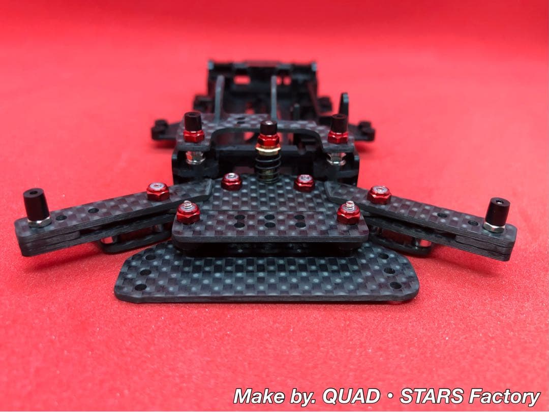 【ミニ四駆・VZ用】１軸リヤアンカー＋モーター押さえ　ブラックアウト／カーボン