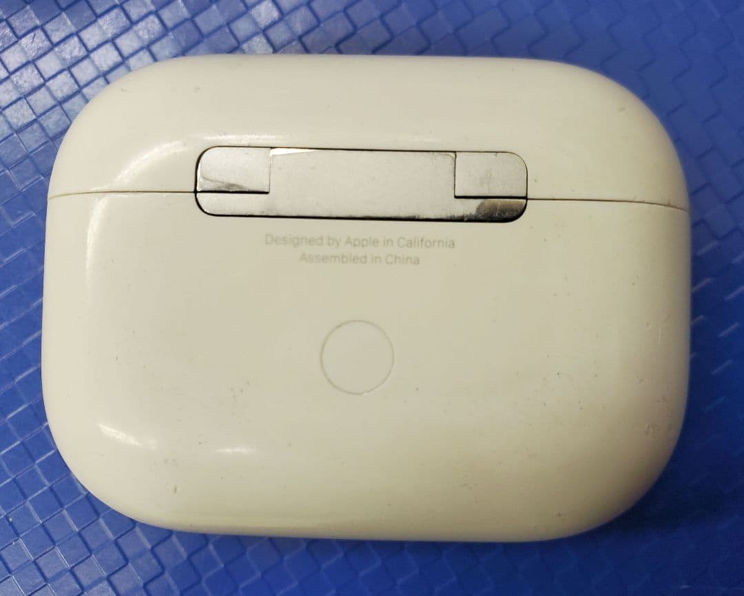 Apple ワイヤレス充電ケース Wireless Charging A2190