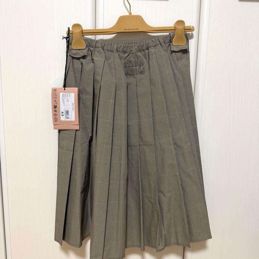 （新品）miumiu プリーツ入りチェックテクニカルファブリック ミディスカート