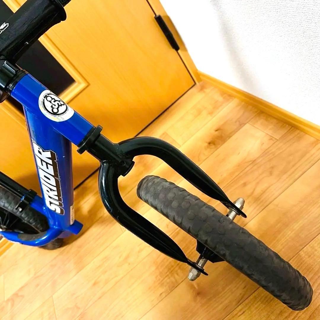 良品✨ STRIDER SPORTS バランスバイク 人気の青 12インチ