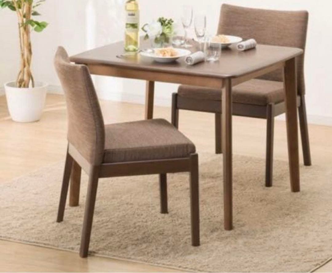 【strawberryyuki】ダイニングテーブル　ニトリ天然木2人がけ