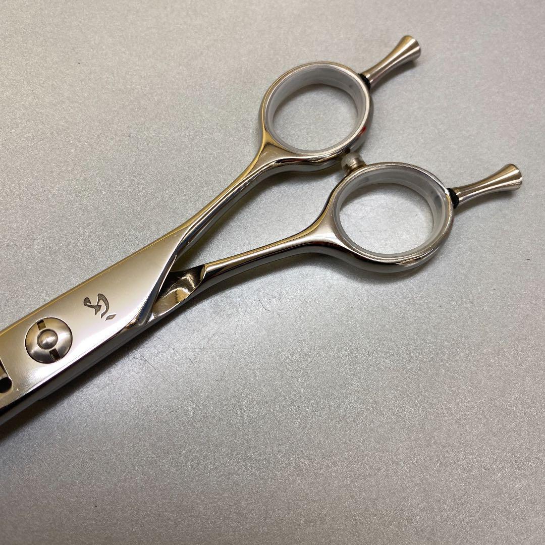 6インチセニングシザー70%から80% 安心してカットできるシザー！