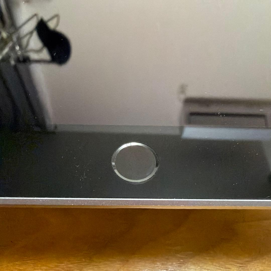 iPad 第6世代 128GB グレー