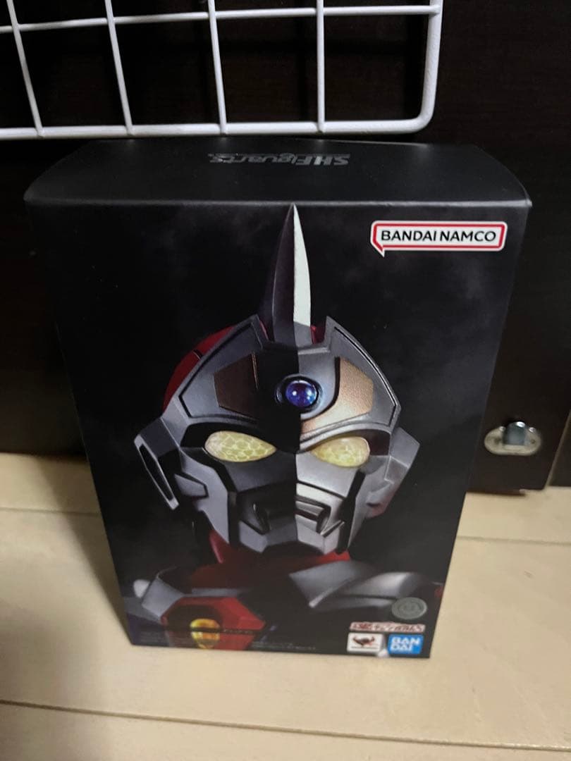 真骨彫グリッドマン