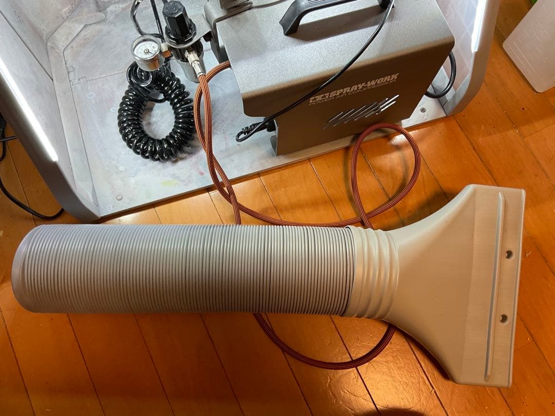 タミヤ　スプレーワーク　パワーコンプレッサー