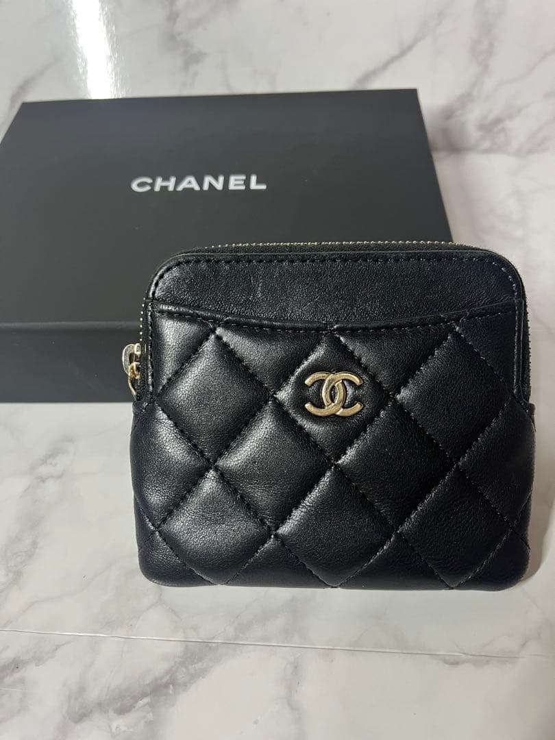 CHANEL ケース マトラッセ 黒 正規品 箱付き