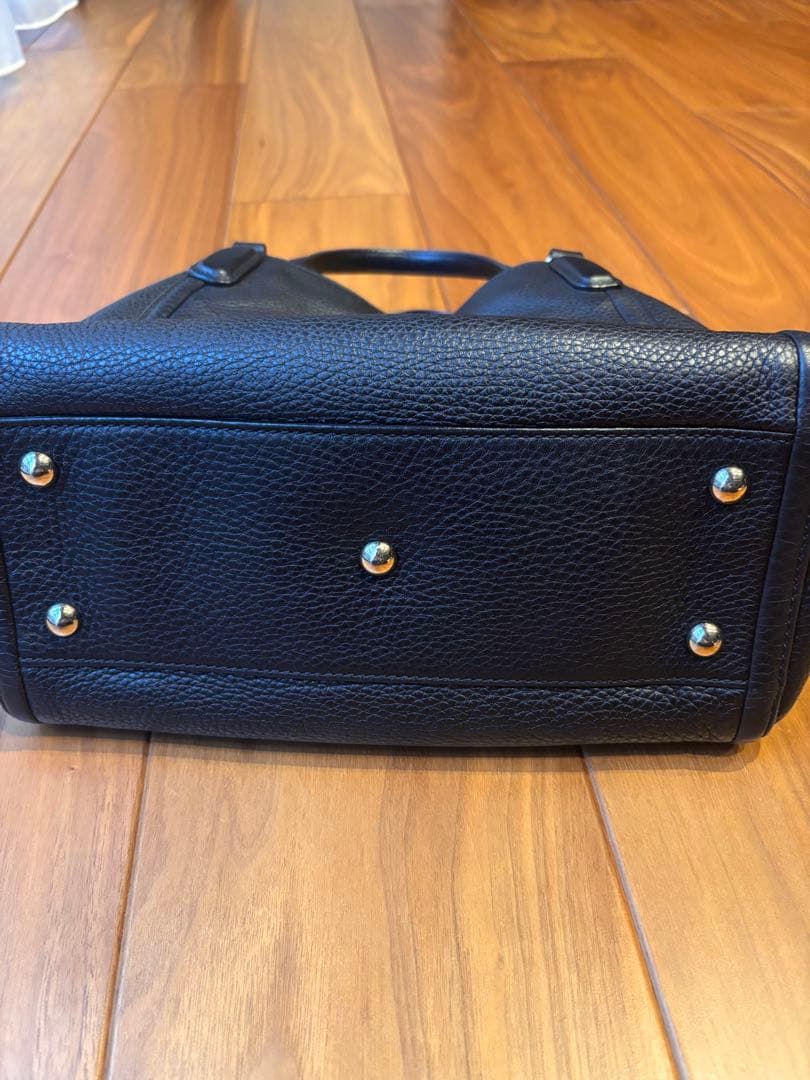 美品本物‼️GUCCI ソーホー タッセル　ブラック レザー