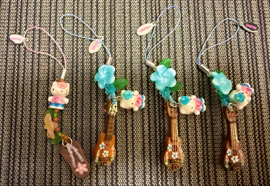 レアご当地　限定 白キテイkitty 根付けストラップ ABCstore ４点