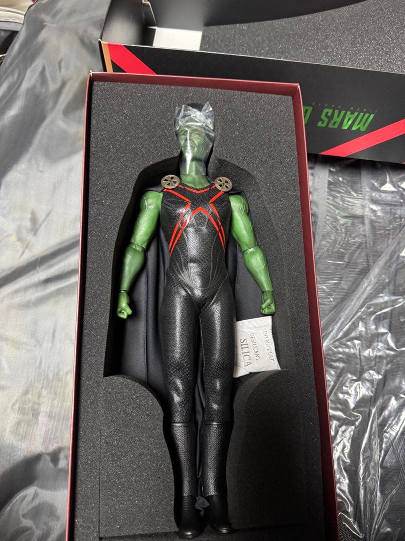 ジャスティスリーグスナイダーカットマーシャン・マンハンター 1/6 フィギュア