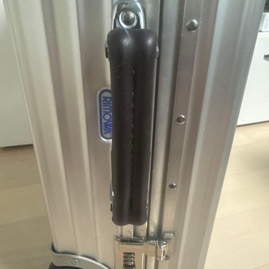 寝*子様 RIMOWA クラシックフライト97652 二輪 アルミニウム キャリ