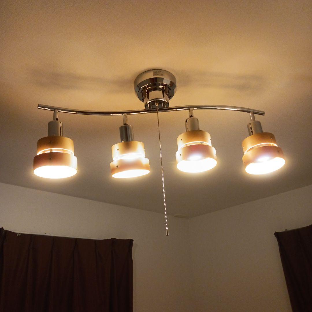 シーリングライト 4灯　2個セット　電球8個付き