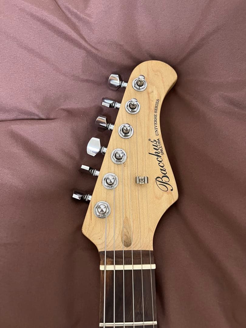 【調整済】Bacchus バッカス　ストラト　エレキギター　SSH