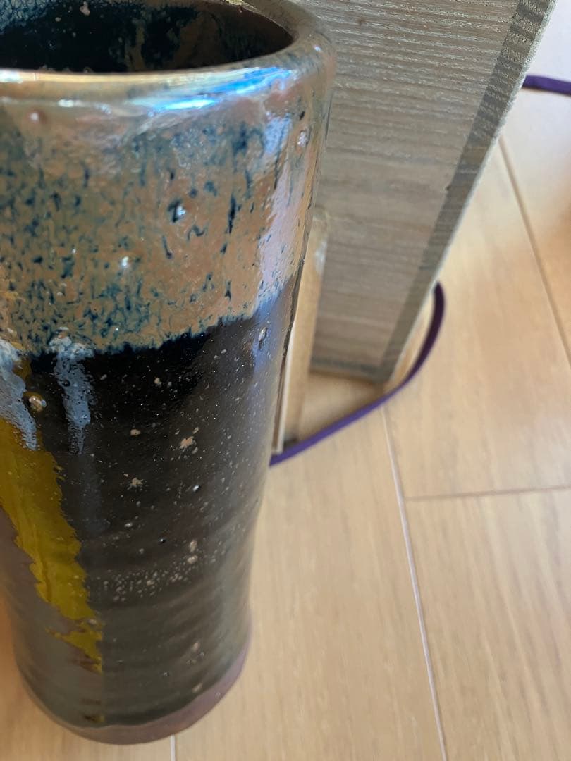 濱田晋作　黒釉鋳掛　益子焼　花瓶