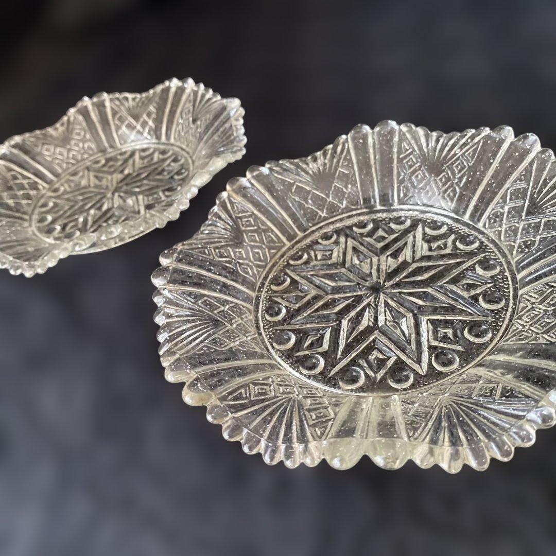 骨董 アンティーク プレスガラス皿 古ガラス 民芸 明治 大正　2個セット