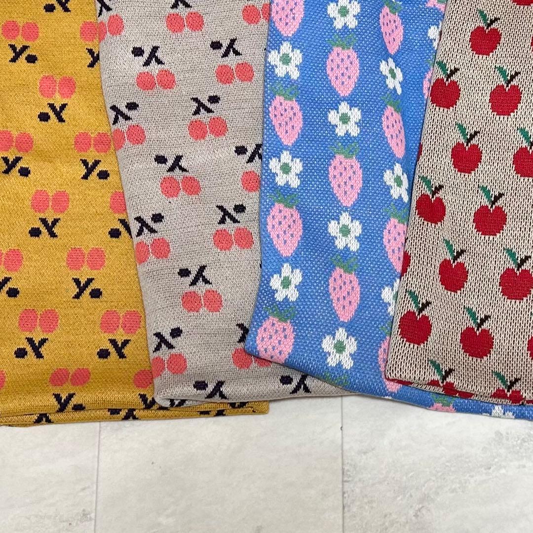 犬服ハンドメイド　ジャガードニット ワンピ①