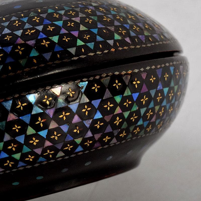 茶道具　黒漆　青貝　螺鈿装飾　香合　時代箱　V　8831