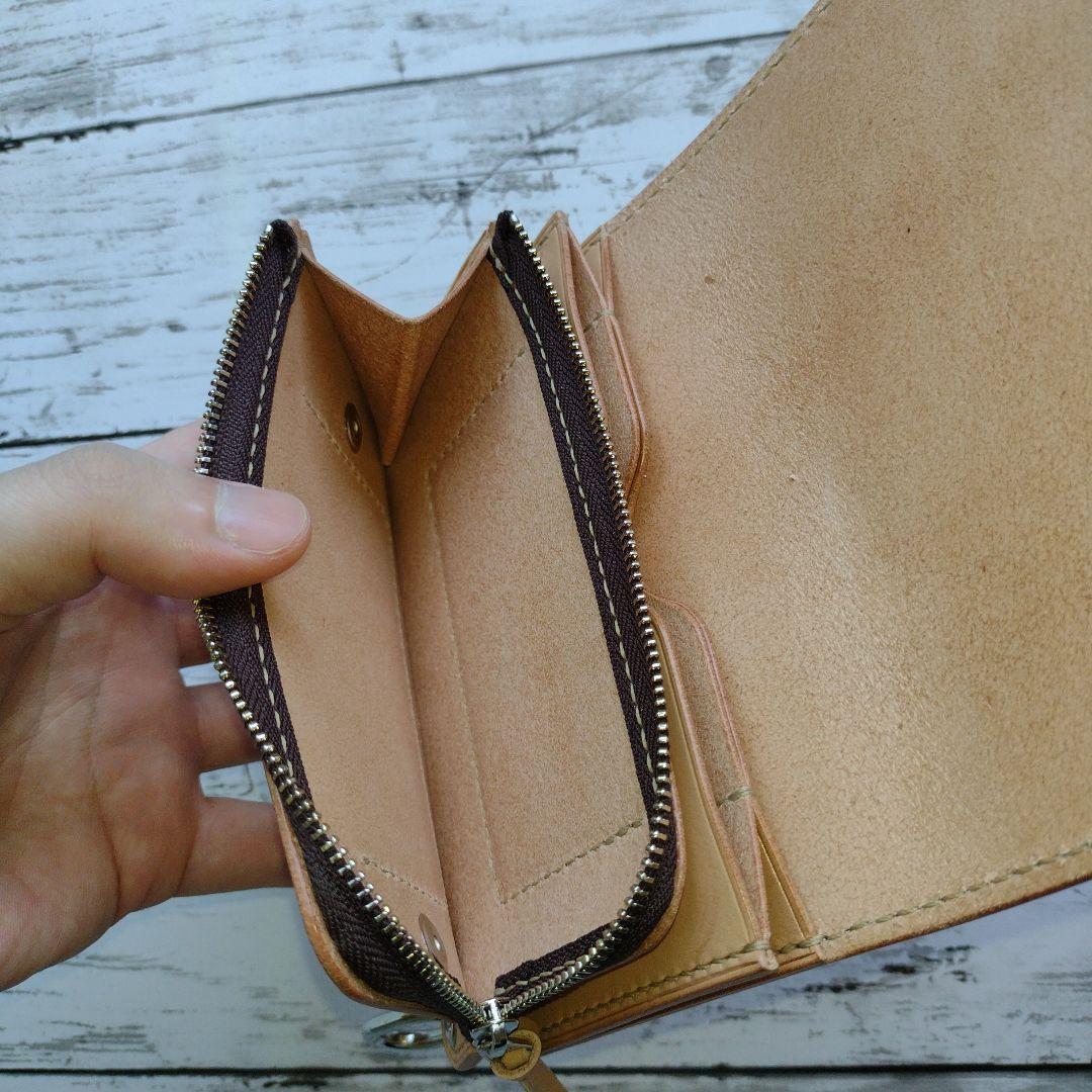 3層　ミドルトラッカー　ウォレット　財布　本革