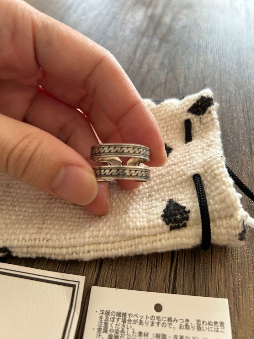 新品アダワットトゥアレグ　ゼジィティサット　リング Zezi Tissght Ｌ