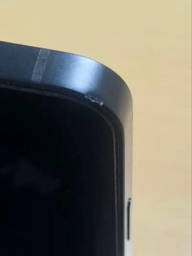 だだ。【美品】iPhone 13 128GB 本体＋箱＋未使用純正ケーブル