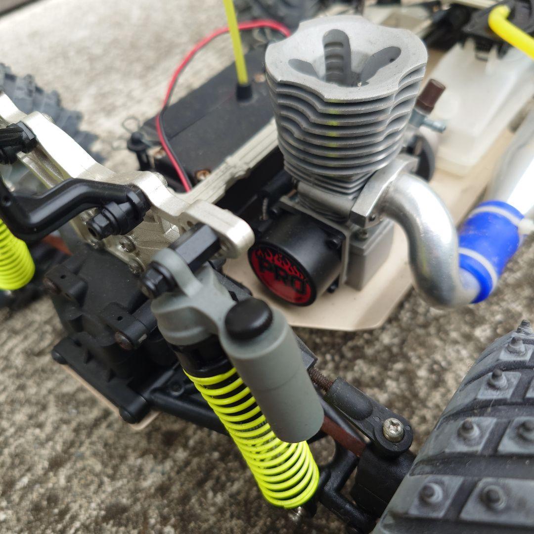 ラジコン　エンジンカー　バギー