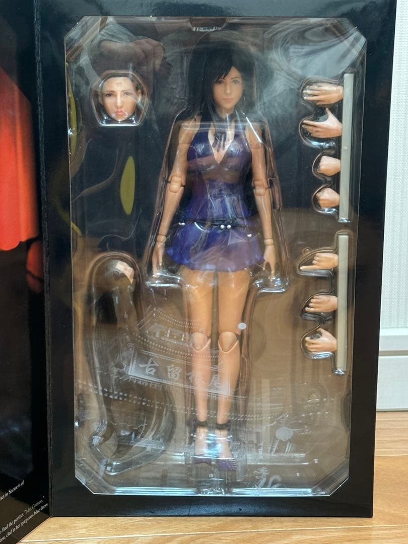 プレイアーツ改 ファイナルファンタジーⅦ ティファ・ロックハート ドレスver.