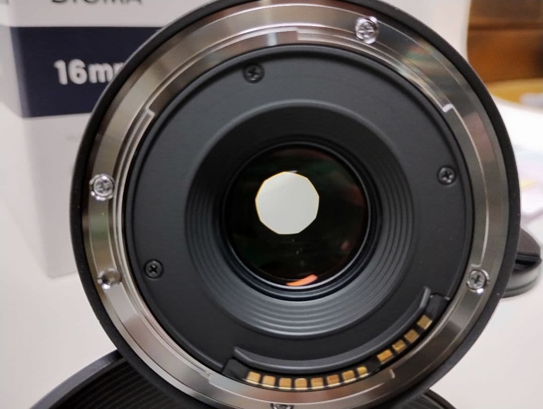 【未使用】シグマ 16mm F1.4 DC DN Contemporary RF