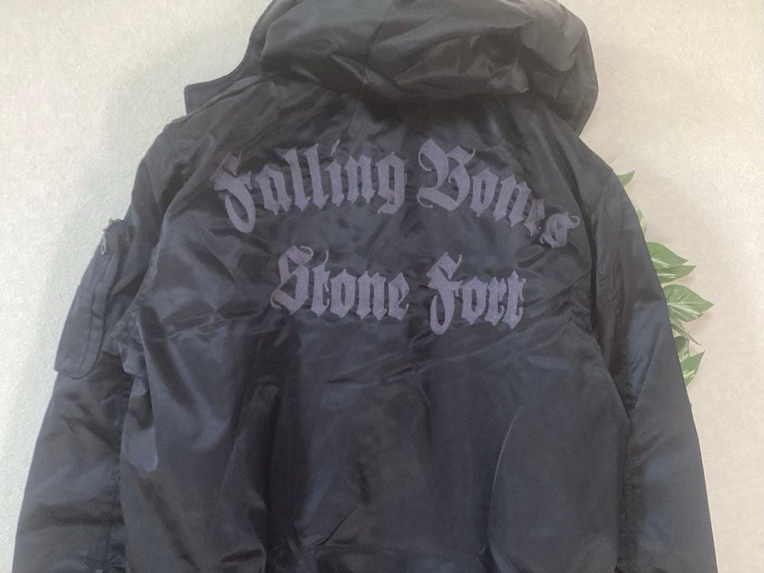 ⭐︎新品未使用⭐︎ Falling Bones ライディングスーツ　size40