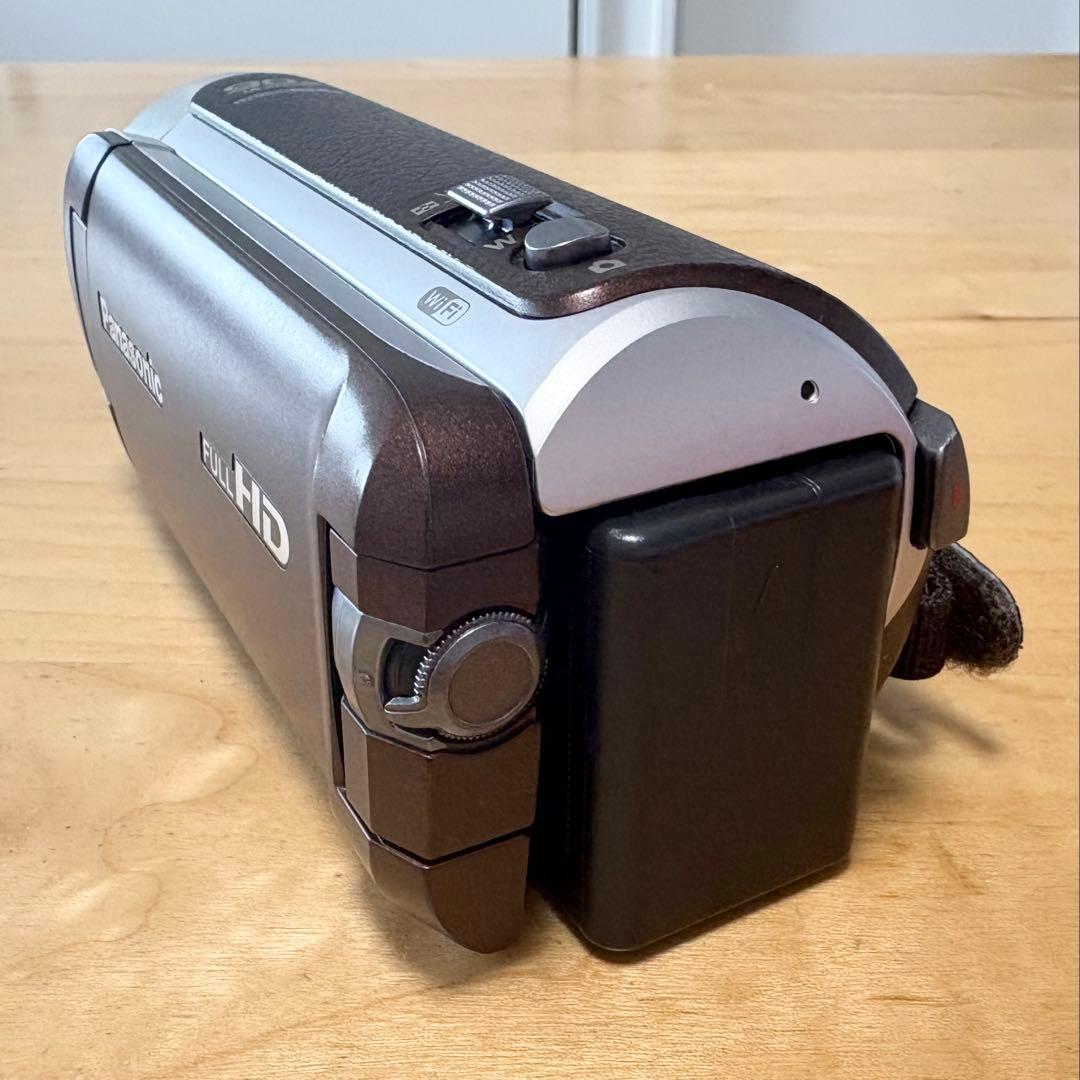 【ジャンク品】ビデオカメラ　Panasonic HC-W590M