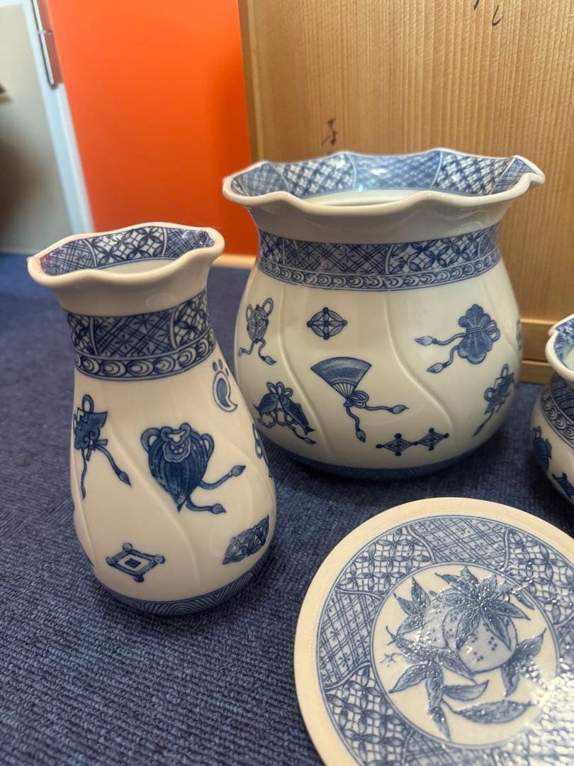 1577 茶道具　染付祥瑞宝尽皆具　石崎英治作