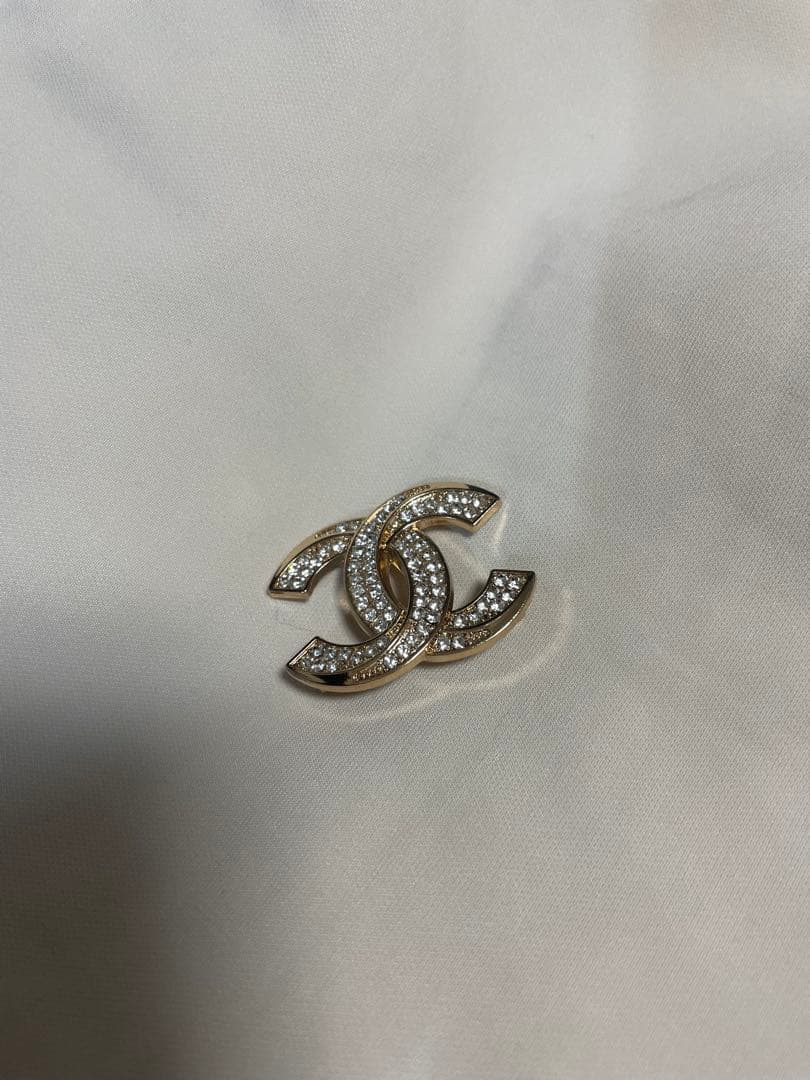 CHANEL ブローチ　ココマーク　ダブルC