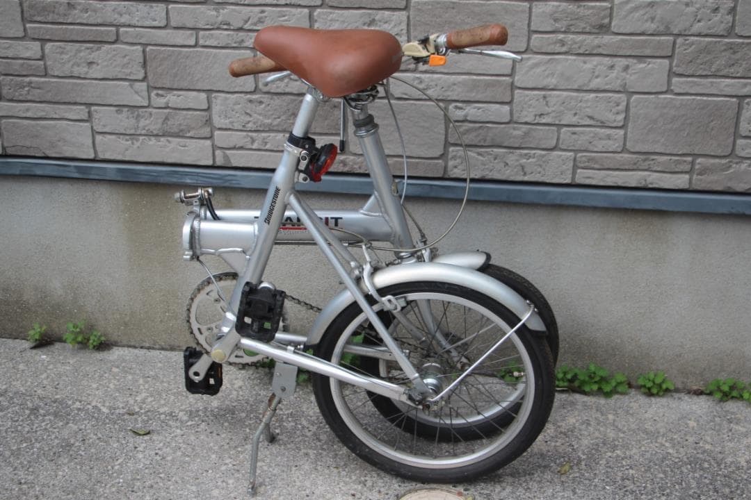 送料込み♪人気のブリヂストン♪トランシット♪LIGHT♪軽量アルミ♪内蔵3段