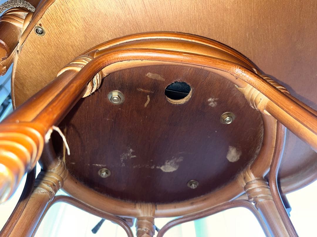 o*i様 籐（ラタン）の回転椅子