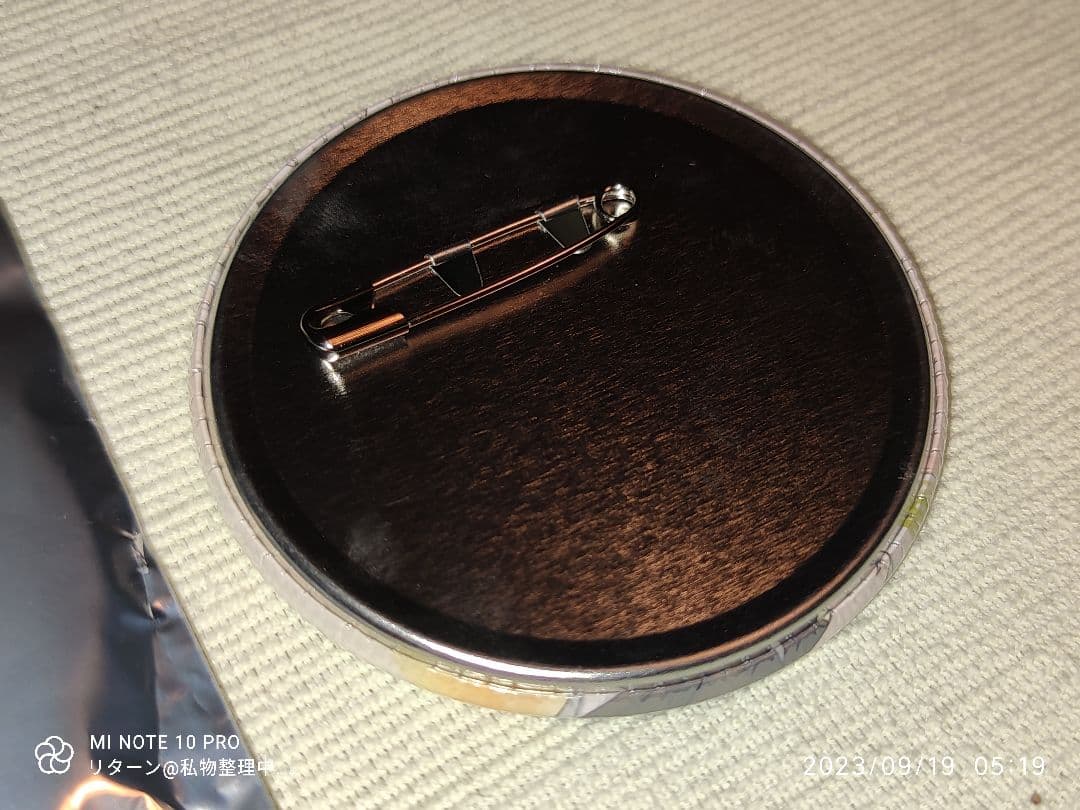 NEWDAYS 初音ミク トレーディング 缶バッジ 鏡音リン