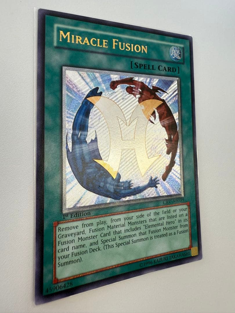遊戯王美品　ミラクルフュージョン【旧アジア版　レリーフ】{CRV-AE039}