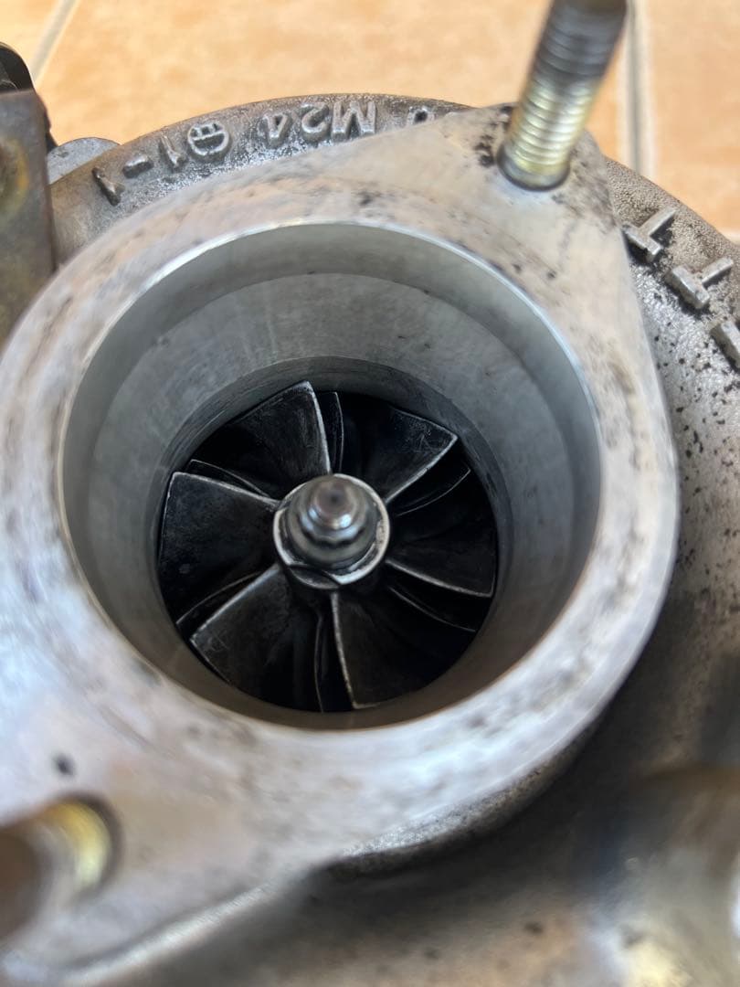 S14シルビア　純正タービン　HKSアクチュエーター付き