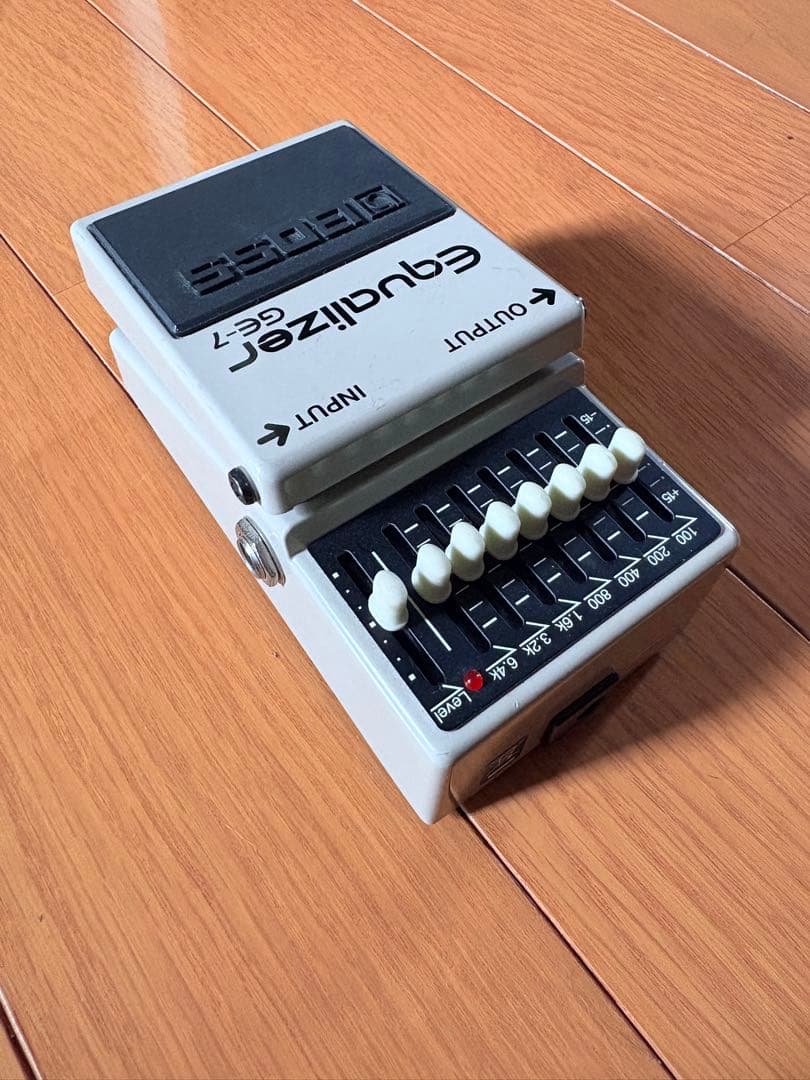 BOSS GE-7 イコライザー ギターエフェクター