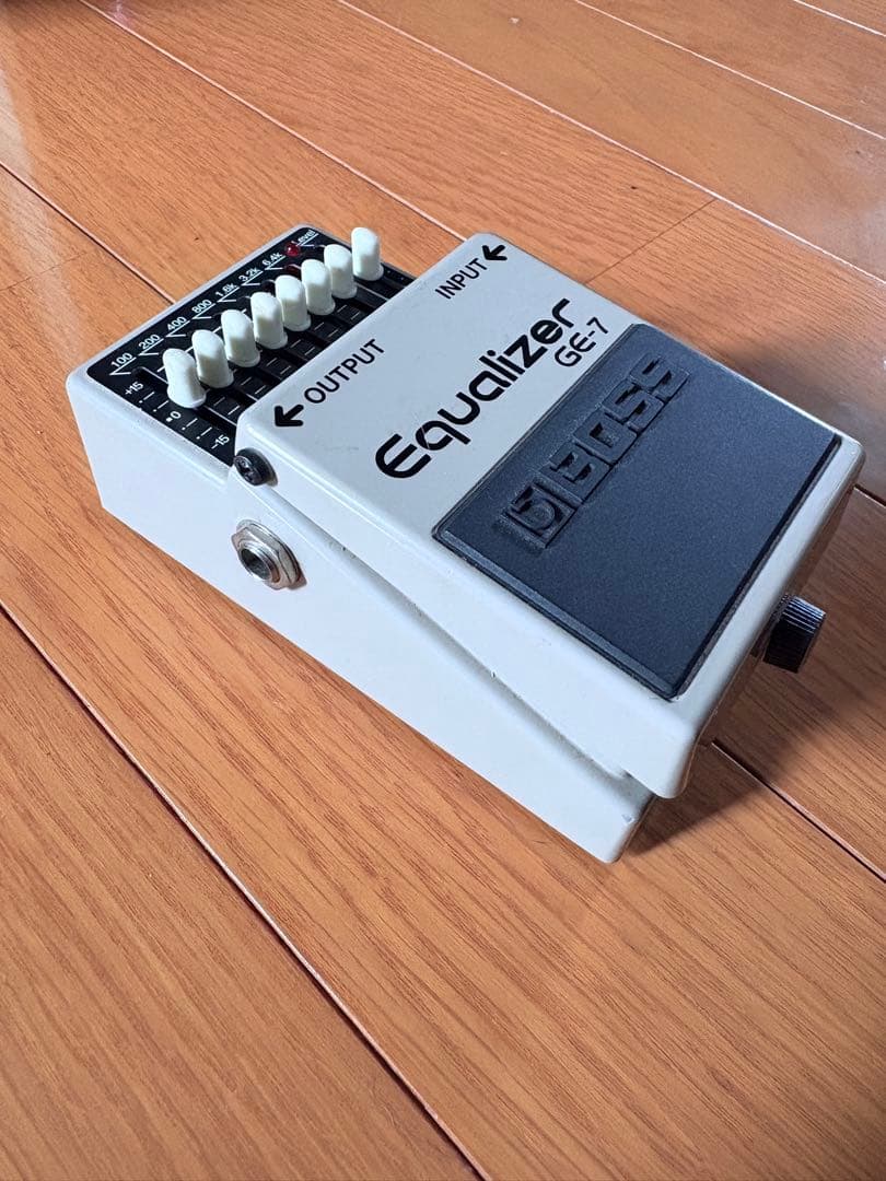 BOSS GE-7 イコライザー ギターエフェクター