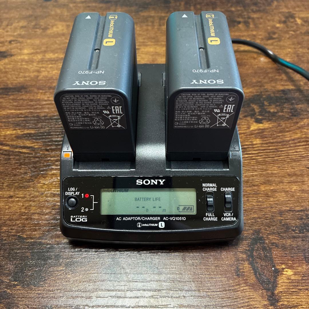 SONY np-970 ２個とバッテリーチャージャー