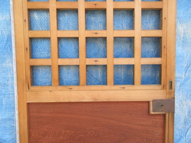 蔵戸扉　建具　引き戸玄関建築建設古民家カフェリノベーション店舗町屋　開業