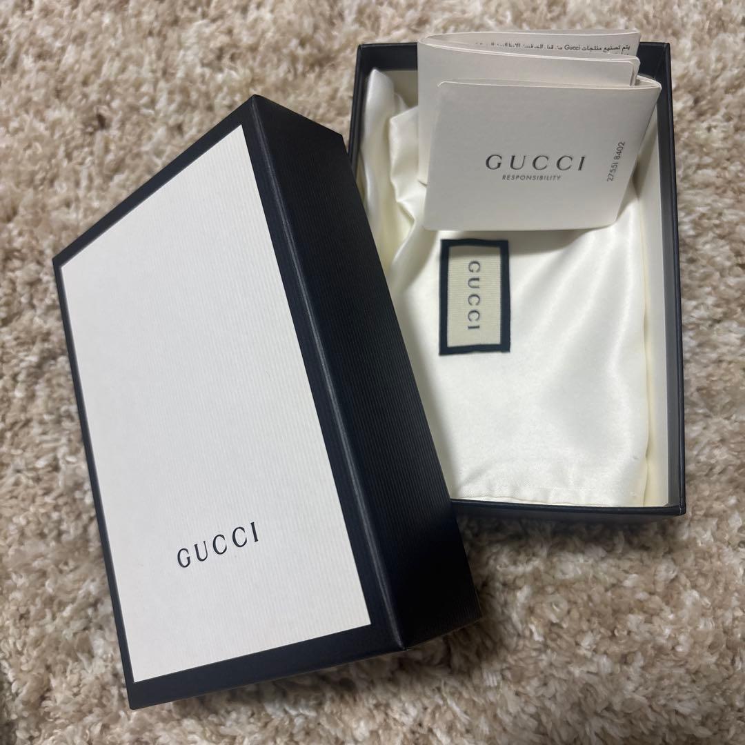 Gucci ドット柄 二つ折り財布　ネイビー　レッド　ミニ財布　折り財布