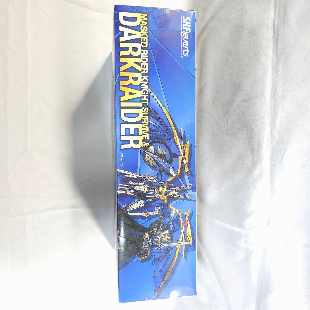 S.H.Figuarts 仮面ライダーナイトサバイブ ダークレイダーセット